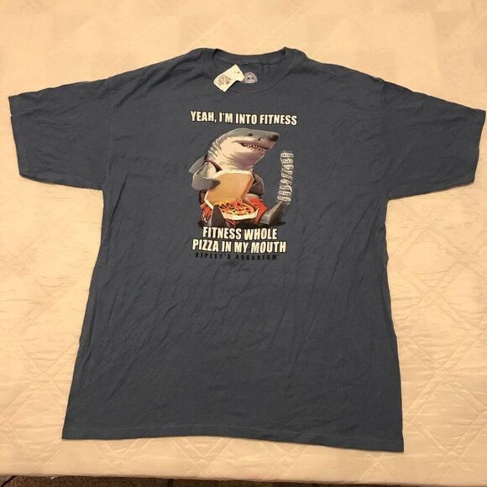 Ripley's Aquarium Shark blue T shirt 2XL nwt